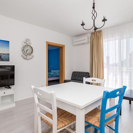 1 Bedroom Gorgeous Apartment In มอชเชนิชกา ดรากา ภายนอก รูปภาพ